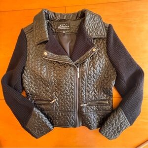 Montanaco M black quilted faux leather knit Moto jacket